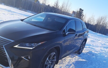 Lexus RX IV рестайлинг, 2017 год, 3 600 000 рублей, 2 фотография