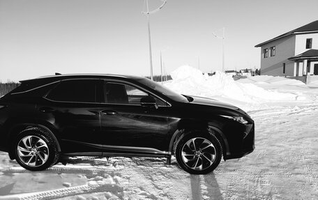 Lexus RX IV рестайлинг, 2017 год, 3 600 000 рублей, 7 фотография