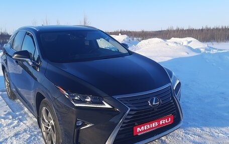 Lexus RX IV рестайлинг, 2017 год, 3 600 000 рублей, 4 фотография