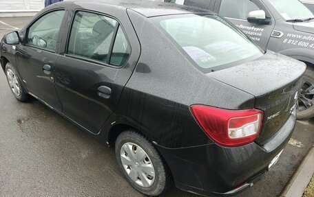 Renault Logan II, 2018 год, 629 000 рублей, 2 фотография