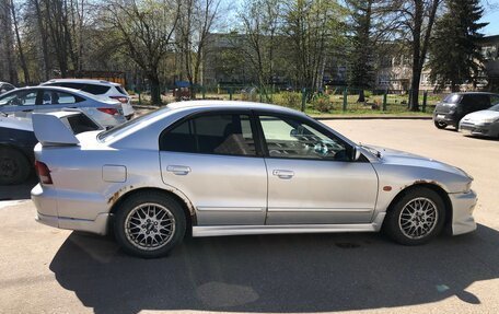 Mitsubishi Galant VIII, 2001 год, 250 000 рублей, 3 фотография