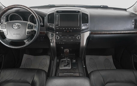 Toyota Land Cruiser 200, 2011 год, 3 529 000 рублей, 12 фотография