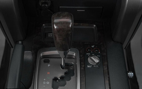 Toyota Land Cruiser 200, 2011 год, 3 529 000 рублей, 18 фотография