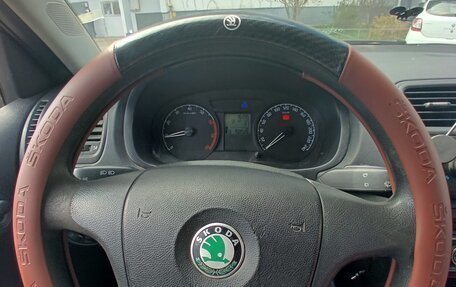 Skoda Fabia II, 2009 год, 375 000 рублей, 7 фотография