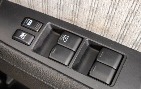 Nissan Tiida, 2010 год, 709 000 рублей, 10 фотография