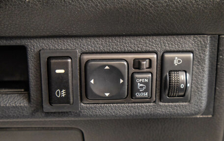 Nissan Tiida, 2010 год, 709 000 рублей, 11 фотография