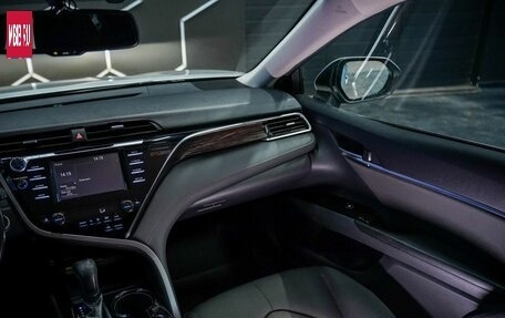 Toyota Camry, 2019 год, 2 350 000 рублей, 29 фотография