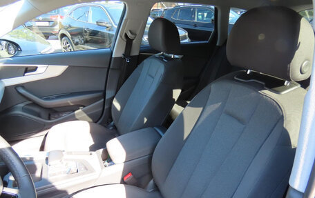 Audi A4, 2022 год, 3 368 793 рублей, 9 фотография