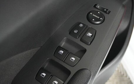 Hyundai Solaris II рестайлинг, 2019 год, 1 695 000 рублей, 14 фотография