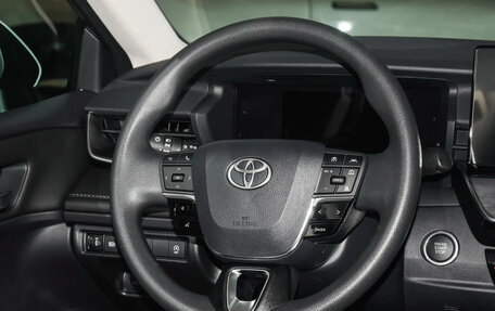 Toyota Camry, 2026 год, 3 950 000 рублей, 4 фотография