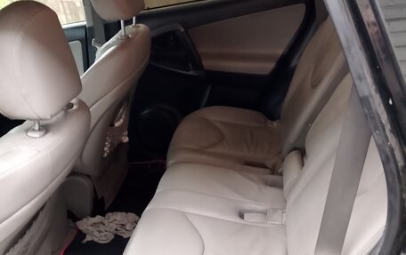 Toyota RAV4, 2011 год, 1 400 000 рублей, 2 фотография