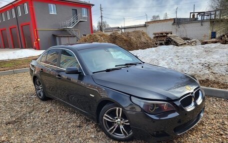 BMW 5 серия, 2007 год, 350 000 рублей, 1 фотография