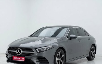 Mercedes-Benz A-Класс, 2022 год, 1 950 000 рублей, 1 фотография
