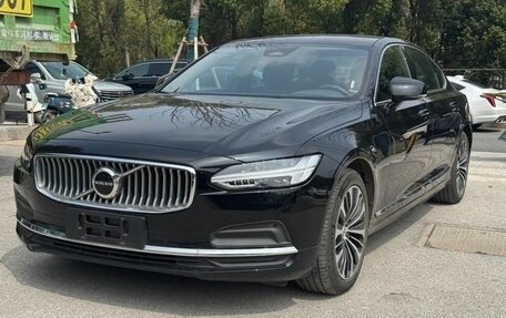 Volvo S90 II рестайлинг, 2025 год, 5 298 000 рублей, 1 фотография