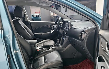 Hyundai Kona I, 2021 год, 1 401 000 рублей, 5 фотография