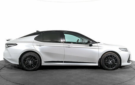 Toyota Camry, 2021 год, 3 500 000 рублей, 4 фотография