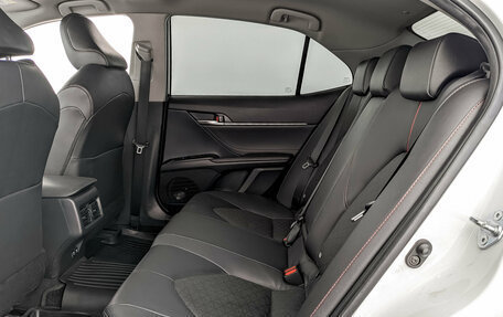 Toyota Camry, 2021 год, 3 500 000 рублей, 12 фотография