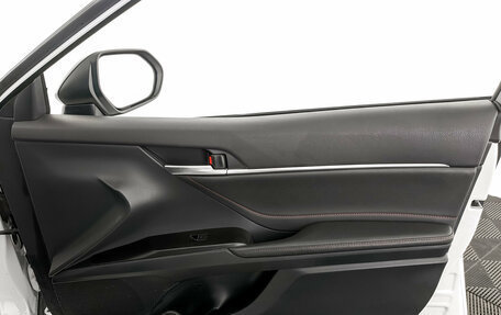 Toyota Camry, 2021 год, 3 500 000 рублей, 25 фотография