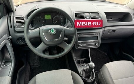 Skoda Fabia II, 2010 год, 649 000 рублей, 6 фотография
