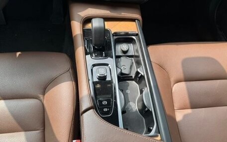 Volvo S90 II рестайлинг, 2025 год, 5 298 000 рублей, 11 фотография