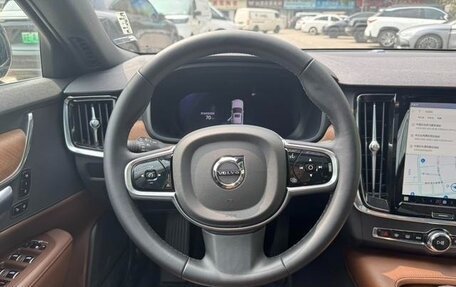 Volvo S90 II рестайлинг, 2025 год, 5 298 000 рублей, 9 фотография