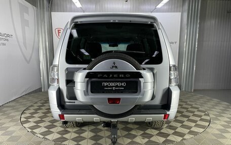 Mitsubishi Pajero IV, 2012 год, 2 195 000 рублей, 3 фотография