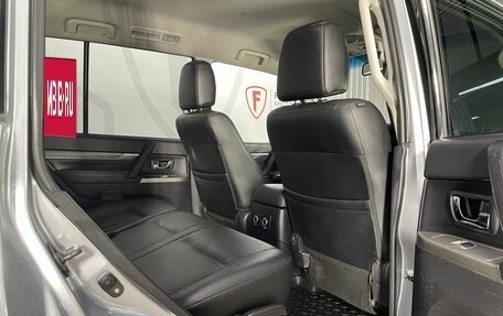 Mitsubishi Pajero IV, 2012 год, 2 195 000 рублей, 16 фотография