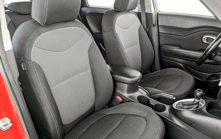 KIA Soul II рестайлинг, 2019 год, 1 695 000 рублей, 23 фотография