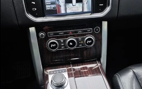 Land Rover Range Rover IV рестайлинг, 2013 год, 3 650 000 рублей, 7 фотография