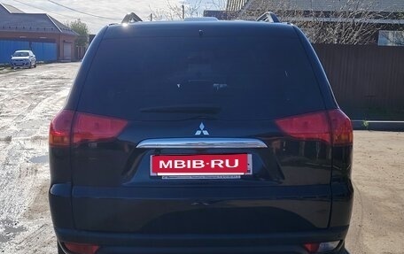 Mitsubishi Pajero Sport II рестайлинг, 2012 год, 1 770 000 рублей, 2 фотография