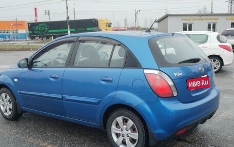 KIA Rio II, 2011 год, 660 000 рублей, 4 фотография