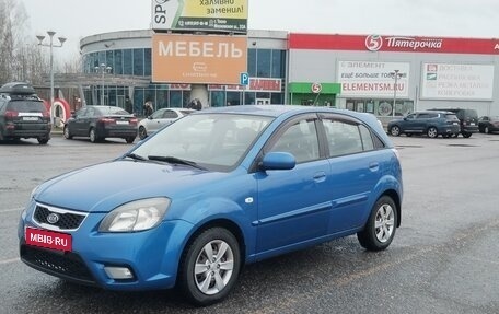KIA Rio II, 2011 год, 660 000 рублей, 3 фотография