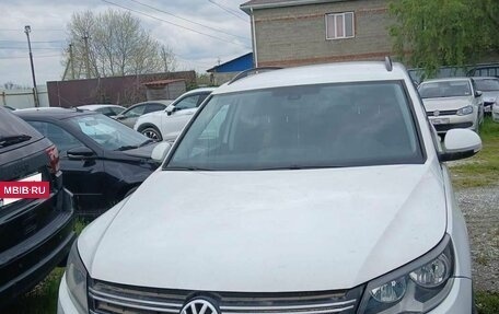Volkswagen Tiguan I, 2015 год, 1 115 000 рублей, 2 фотография