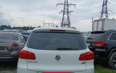 Volkswagen Tiguan I, 2015 год, 1 115 000 рублей, 3 фотография
