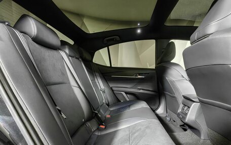 Toyota Camry, 2025 год, 4 200 000 рублей, 16 фотография