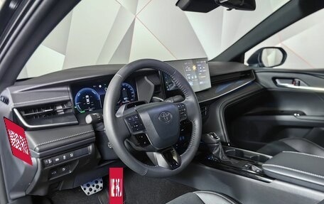 Toyota Camry, 2025 год, 4 200 000 рублей, 19 фотография