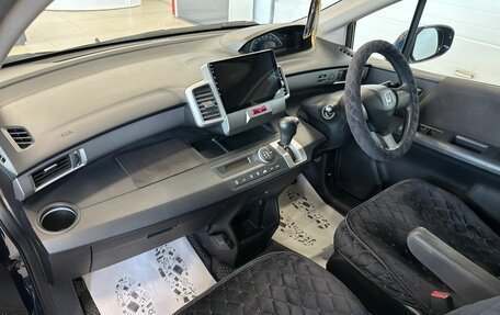 Honda Freed I, 2011 год, 999 000 рублей, 13 фотография