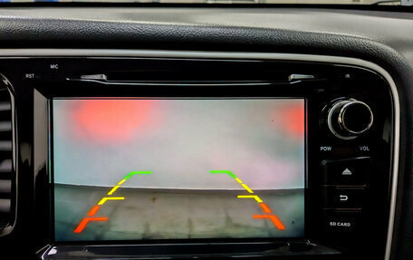 Mitsubishi Outlander III рестайлинг 3, 2018 год, 1 850 000 рублей, 24 фотография