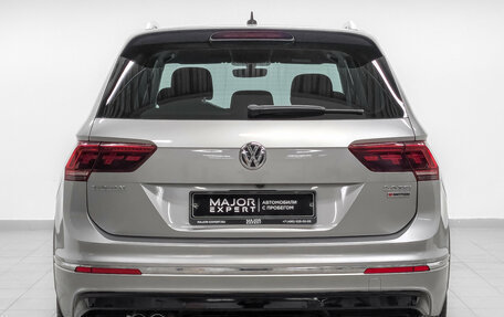 Volkswagen Tiguan II, 2018 год, 2 450 000 рублей, 6 фотография