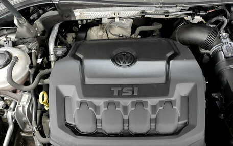 Volkswagen Tiguan II, 2018 год, 2 450 000 рублей, 9 фотография