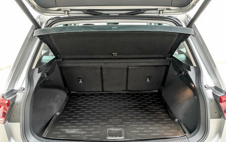 Volkswagen Tiguan II, 2018 год, 2 450 000 рублей, 10 фотография