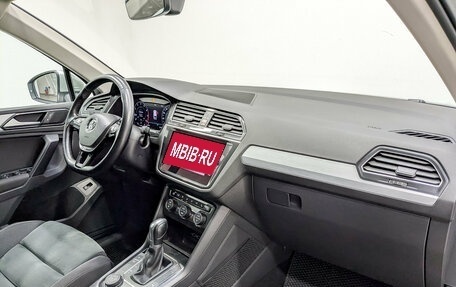 Volkswagen Tiguan II, 2018 год, 2 450 000 рублей, 11 фотография