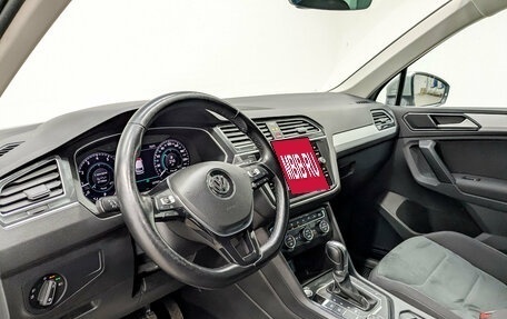 Volkswagen Tiguan II, 2018 год, 2 450 000 рублей, 16 фотография