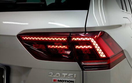 Volkswagen Tiguan II, 2018 год, 2 450 000 рублей, 30 фотография