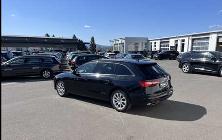 Audi A4, 2022 год, 2 839 113 рублей, 9 фотография