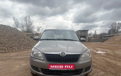 Skoda Fabia II, 2010 год, 380 000 рублей, 1 фотография