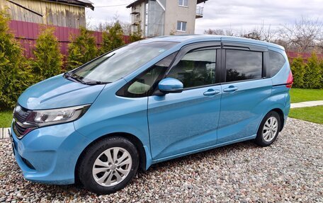 Honda Freed II, 2017 год, 1 350 000 рублей, 10 фотография