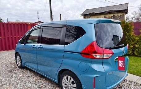 Honda Freed II, 2017 год, 1 350 000 рублей, 9 фотография