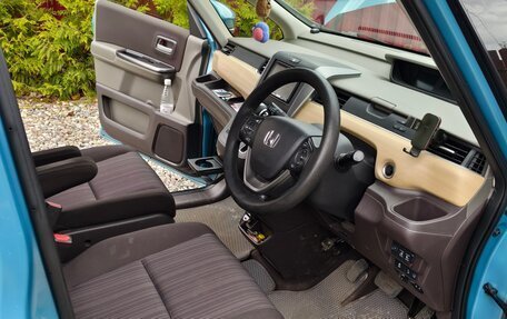 Honda Freed II, 2017 год, 1 350 000 рублей, 13 фотография