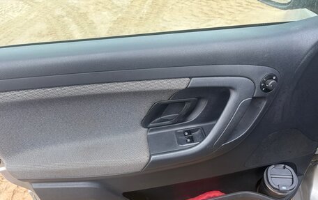 Skoda Fabia II, 2010 год, 380 000 рублей, 5 фотография